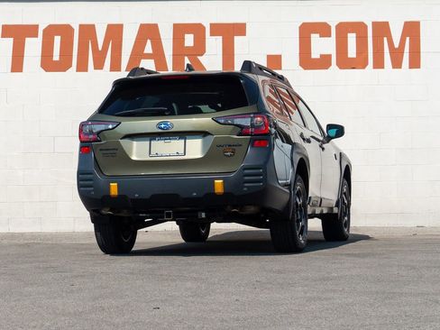 Used 2022 Subaru Outback Wilderness w/ Wilderness Package image 6