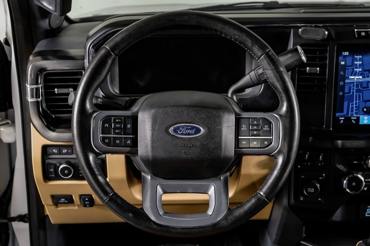 Used 2024 Ford F250 Lariat w/ Sport Appearance Package AWD/4WD image 17