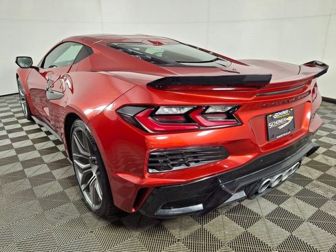 Used 2024 Chevrolet Corvette Z06 image 4