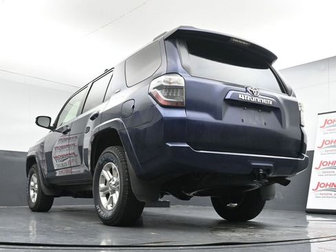 Used 2024 Toyota 4Runner SR5 image 21