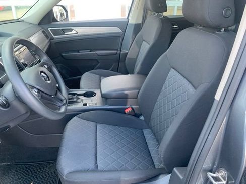 Used 2018 Volkswagen Atlas S FWD image 4