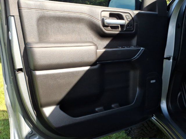 Used 2021 GMC Sierra 1500 AT4 w/ AT4 Premium Package AWD/4WD image 21
