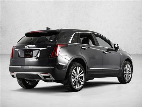 Used 2025 Cadillac XT5 Premium Luxury w/ LPO, Floor Liner Package AWD/4WD image 5