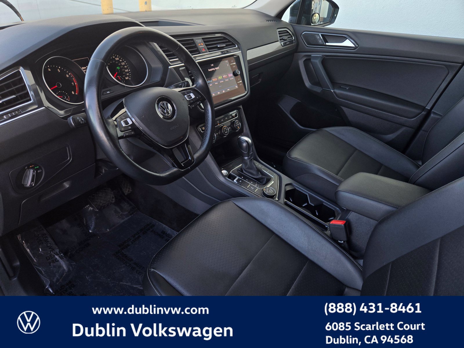 Used 2018 Volkswagen Tiguan SE w/ 3rd Row Seat Package AWD/4WD image 9