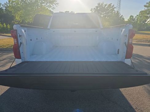 Used 2024 Chevrolet Silverado 1500 LT AWD/4WD image 13