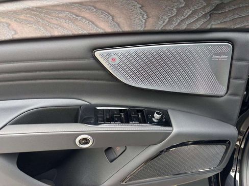 New 2025 Maserati Grecale Modena image 22