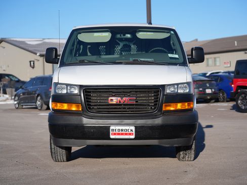 Used 2020 GMC Savana 2500 w/ Driver Convenience Package image 8