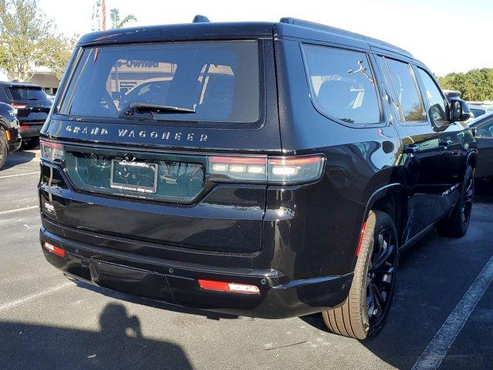 New 2023 Jeep Grand Wagoneer Series II w/ Quick Order Packagew 28T AWD/4WD image 4