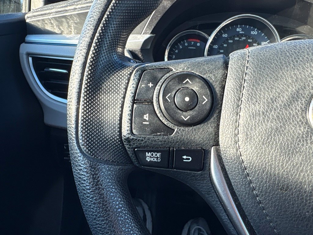 Used 2014 Toyota Corolla LE FWD image 20