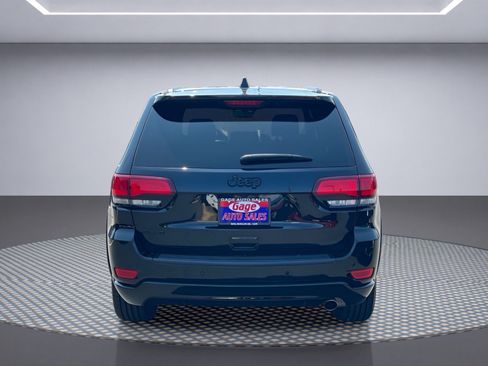 Used 2021 Jeep Grand Cherokee Laredo X AWD/4WD image 5