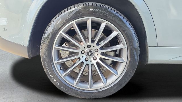 Used 2025 Mercedes-Benz GLE 450e 4MATIC image 69