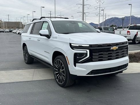 New 2026 Chevrolet Suburban High Country image 34