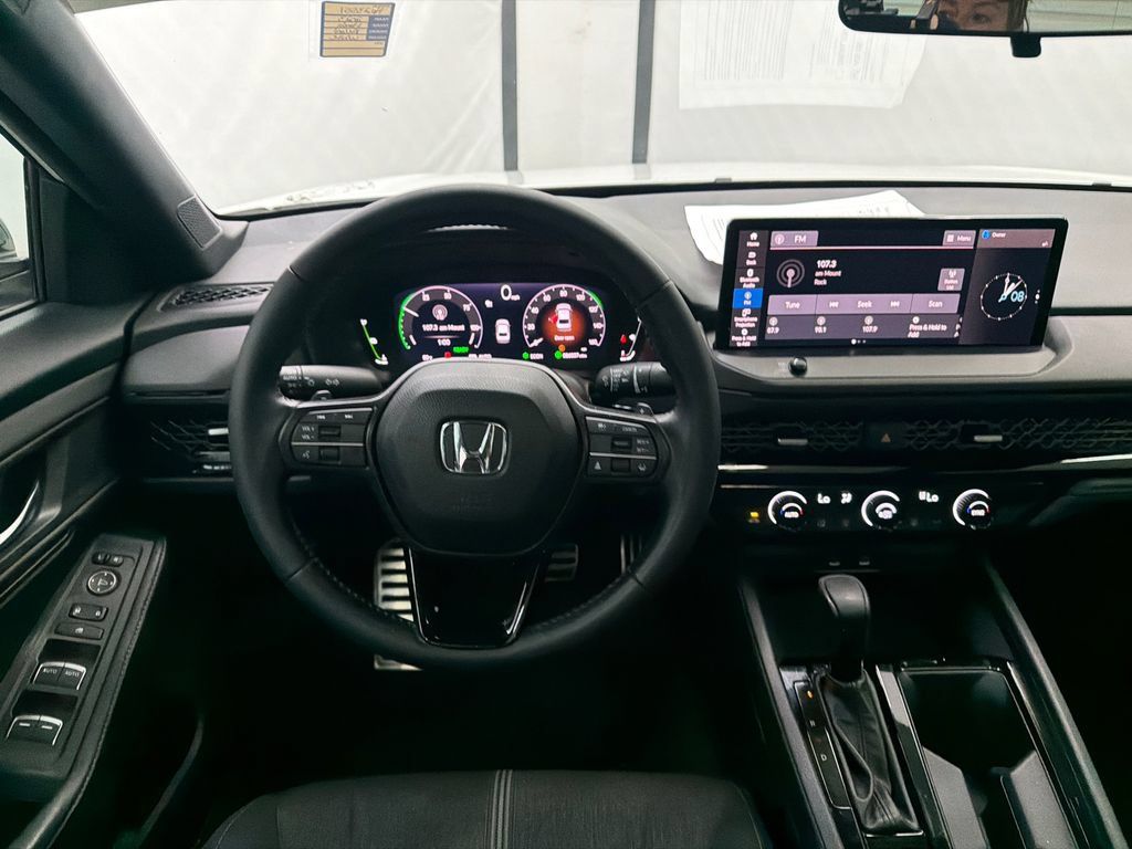 Used 2023 Honda Accord Sport image 23