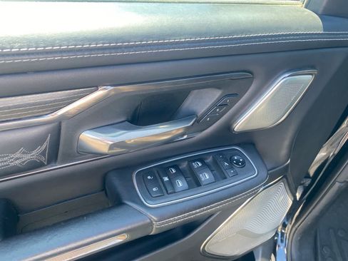 Used 2021 RAM 1500 Limited AWD/4WD image 12