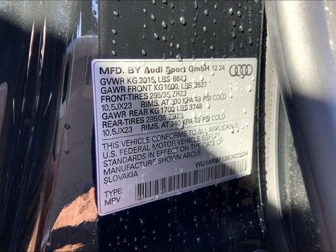 Certified 2025 Audi RS Q8 performance image 34