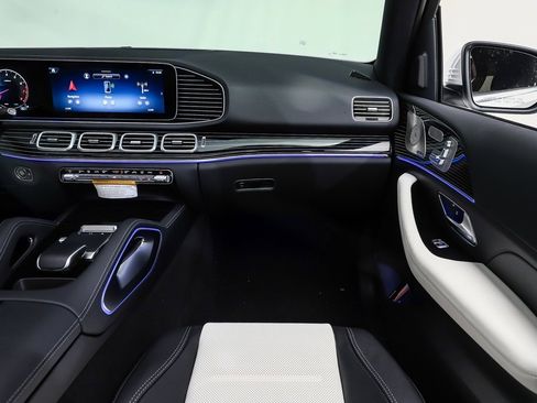 New 2026 Mercedes-Benz GLE 450 4MATIC image 18