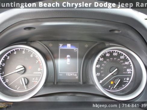 Used 2021 Toyota Camry LE image 20