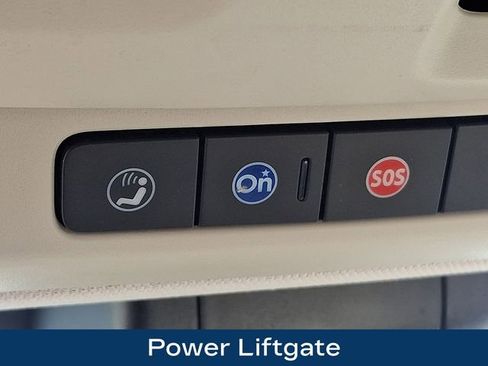 Used 2022 GMC Yukon Denali w/ Max Trailering Package image 18