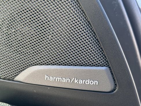 Used 2023 BMW X3 sDrive30i w/ Premium Package image 19