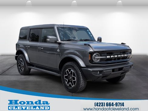 Used 2024 Ford Bronco Outer Banks image 1
