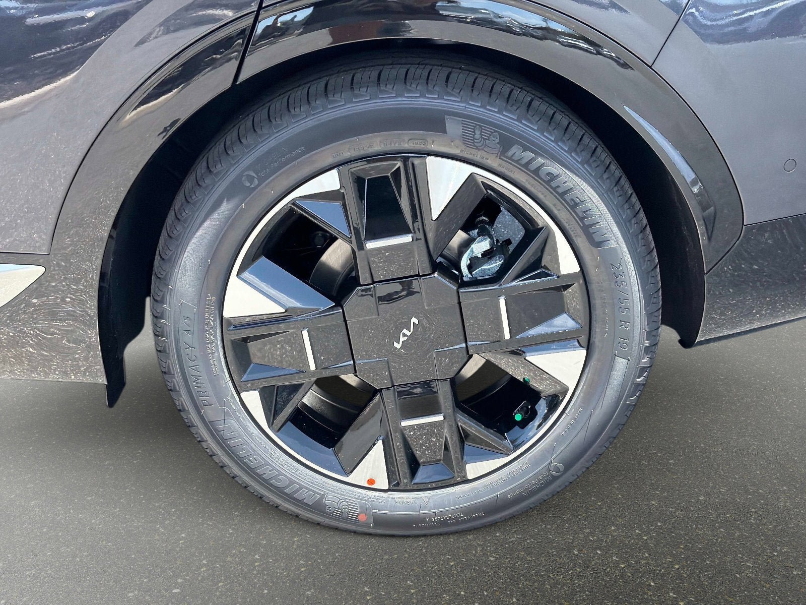 New 2026 Kia Sportage SX FWD image 9