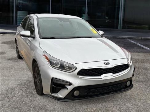 Used 2019 Kia Forte LXS image 1