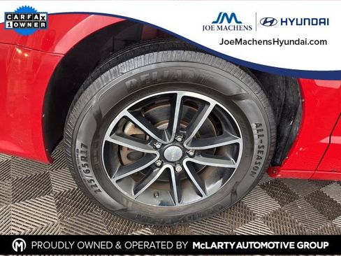 Used 2014 Dodge Grand Caravan SXT w/ Blacktop Package image 30