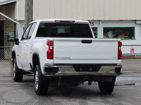 Used 2023 Chevrolet Silverado 2500 LT w/ Convenience Package AWD/4WD image 6