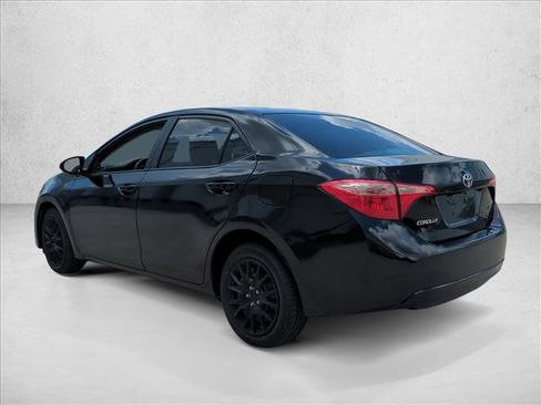 Certified 2018 Toyota Corolla LE FWD image 7