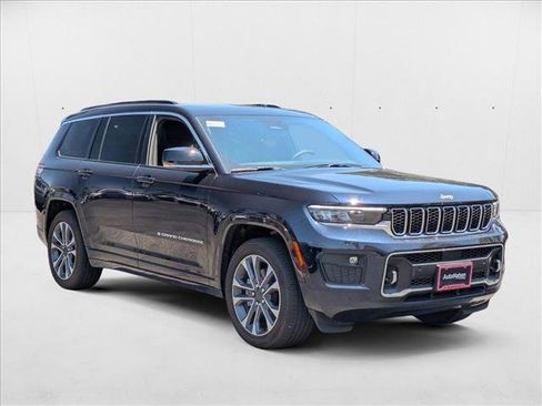 New 2024 Jeep Grand Cherokee L Overland image 6