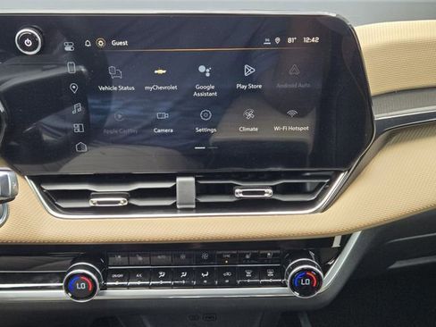 New 2026 Chevrolet Equinox ACTIV w/ Convenience Package III FWD image 12