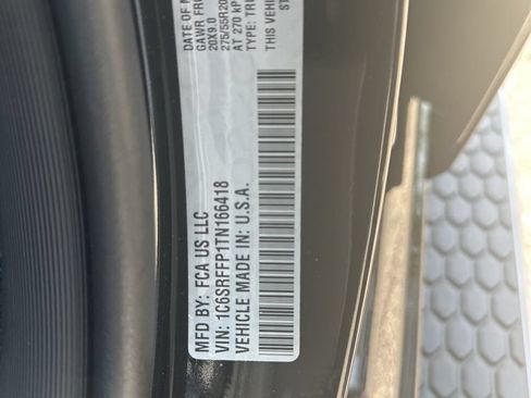 New 2026 RAM 1500 Big Horn AWD/4WD image 34