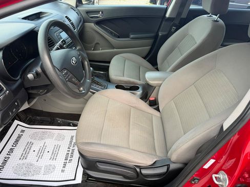 Used 2014 Kia Forte LX w/ Popular Package FWD image 9