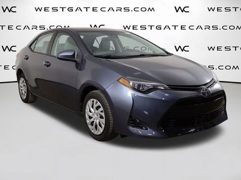 Used 2019 Toyota Corolla LE image 37