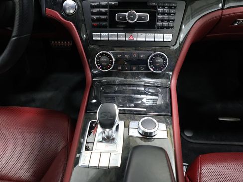 Used 2013 Mercedes-Benz SL 550 image 20