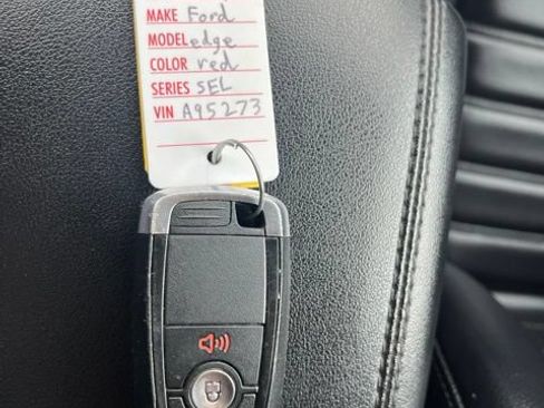 Used 2024 Ford Edge SEL AWD/4WD image 54