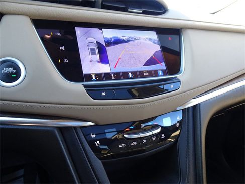 Certified 2023 Cadillac XT5 Premium Luxury w/ Platinum Package image 20