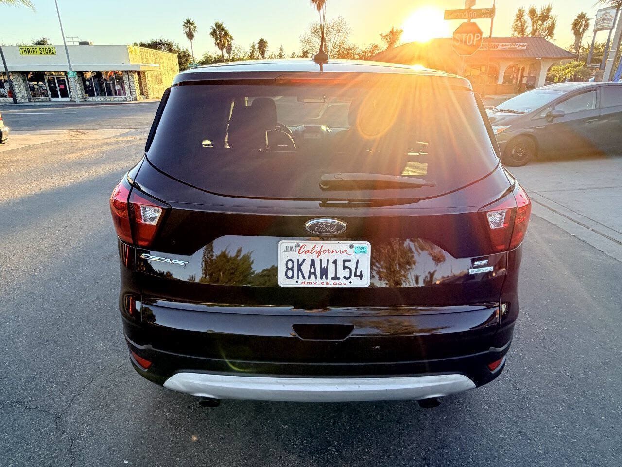 Used 2019 Ford Escape SE FWD image 5