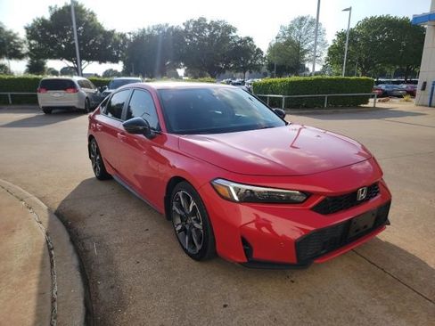 Used 2025 Honda Civic Sport Touring image 3