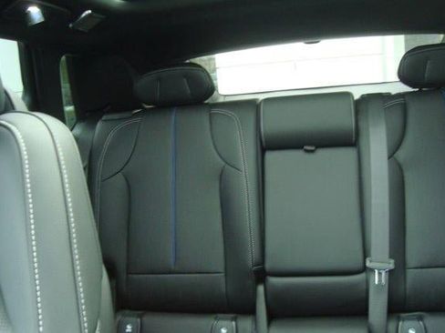 New 2026 Cadillac Lyriq V image 21