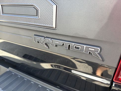 Used 2024 Ford F150 Raptor AWD/4WD image 7