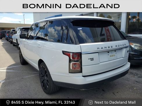 Used 2020 Land Rover Range Rover HSE image 3