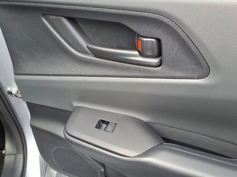 Used 2024 Toyota Prius LE image 14