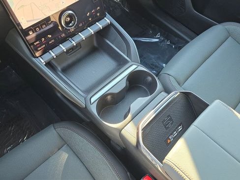 New 2026 GMC Terrain AT4 AWD/4WD image 23