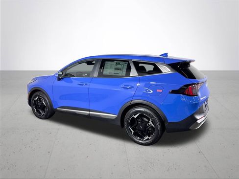 New 2026 Kia Sportage EX FWD image 8