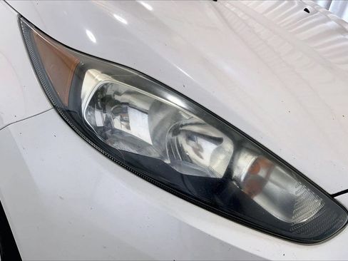 Used 2019 Ford Fiesta SE w/ Equipment Group 201A FWD image 12