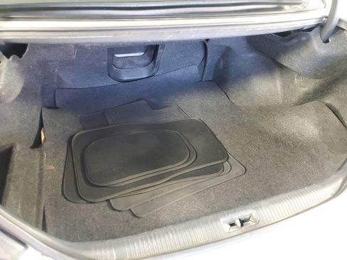 Used 2009 Toyota Avalon Limited image 30