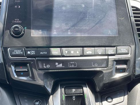 Used 2023 Honda Odyssey EX-L image 30