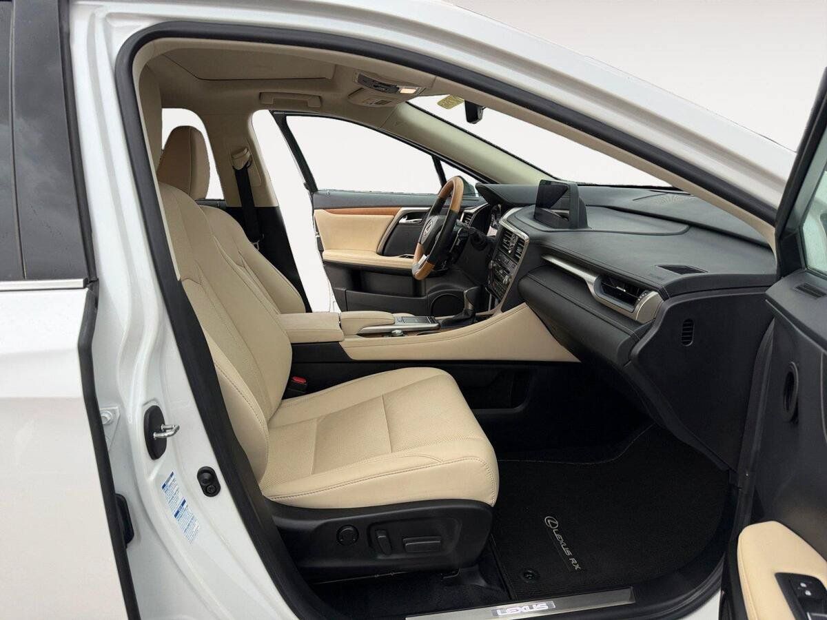 Used 2022 Lexus RX 350 AWD w/ Premium Package image 15