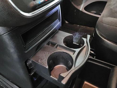 Used 2019 Dodge Grand Caravan SE image 34